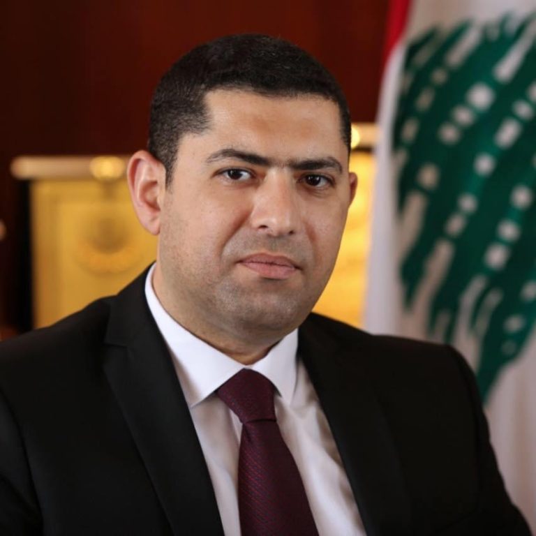 محافظ جبل لبنان يصدر قرارًا بعزل بلدة مزبود