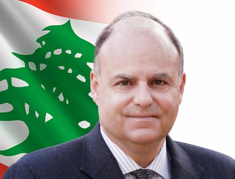 قرداحي يلفت عون الى خلل في عقد التدقيق