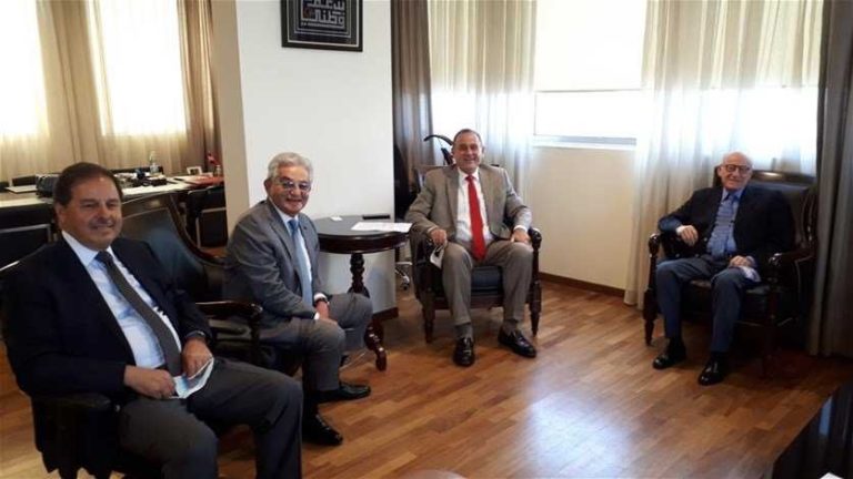 اتفاق بين حب الله وجمعية المصارف لدعم الصناعة