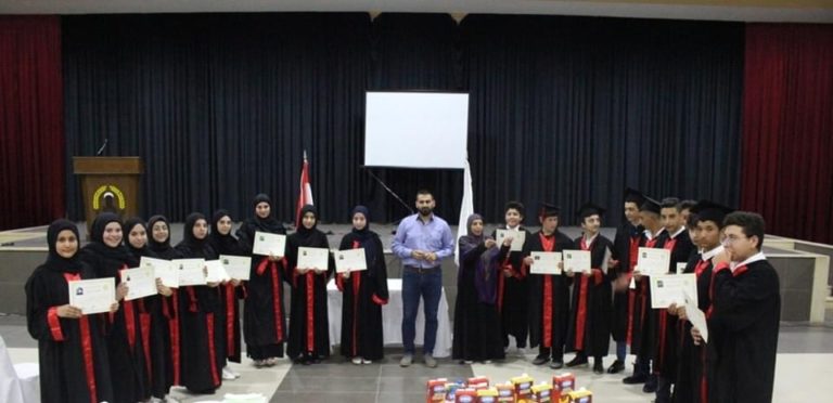 مدرسة رسول المحبة -جبيل تكرّم طلاب الصف التاسع