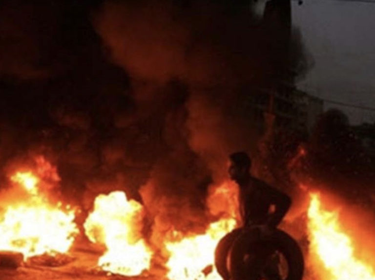 تسكير طرقات وحرق إطارات والنتيجة واحدة، الذّل!