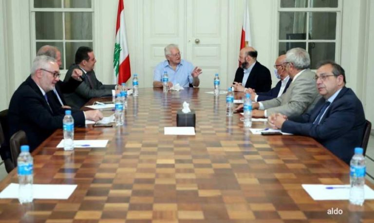 القوات من بيت “الاحرار”: نشبه حياد المسيح والنبي محمد