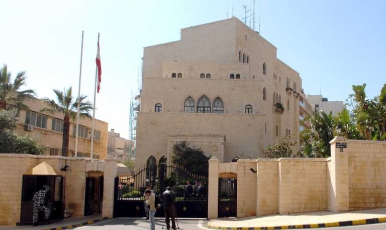 عين التينة: الاساس لجم سعر الدولار وردع المتلاعبين بالعملة الوطنية