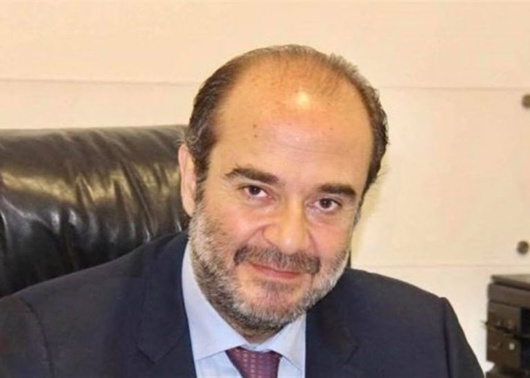 “نتيجة فحصي الأول خاطئة”… عقيص: لست مصابا بكورونا إطلاقا!