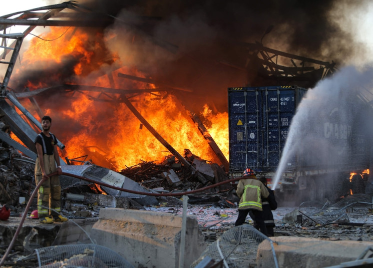 “تقريرٌ قدّم في 20 تموز الماضي أثناء الكشف على عنابر المرفأ”… إليكم التفاصيل!