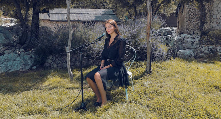 ‎ماري جو سماحة مع علي خريس وجان عقيقي وفارس اسكندر…وما علاقة يارا؟