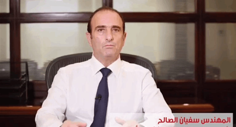 138 طن من الزجاج هبة للمتضررين من الانفجار