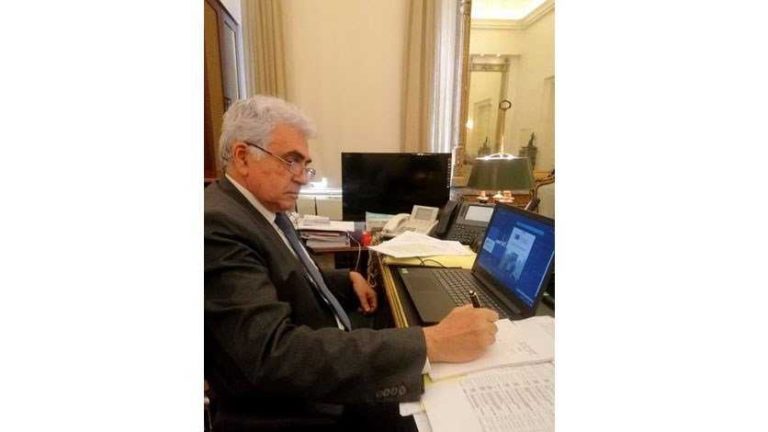 بعد استقالة حتّي… مواقف وردات فعل سياسية