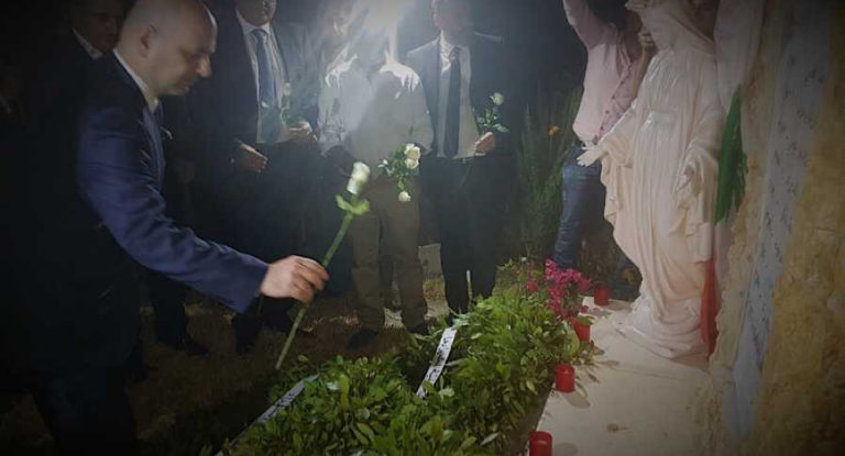 “الجمهورية القوية” تغرد في يوم شهداء المقاومة.. “راحوا تنبقى”