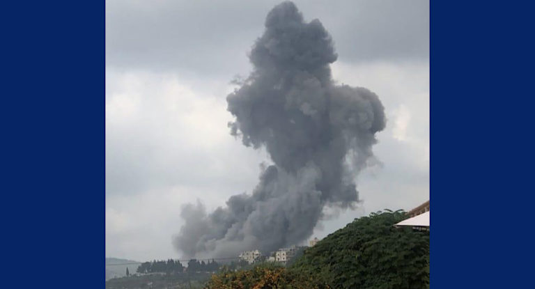 بالتفاصيل … إنفجار مستودع قذائف تابع لـ”حزب الله” في عين قانا