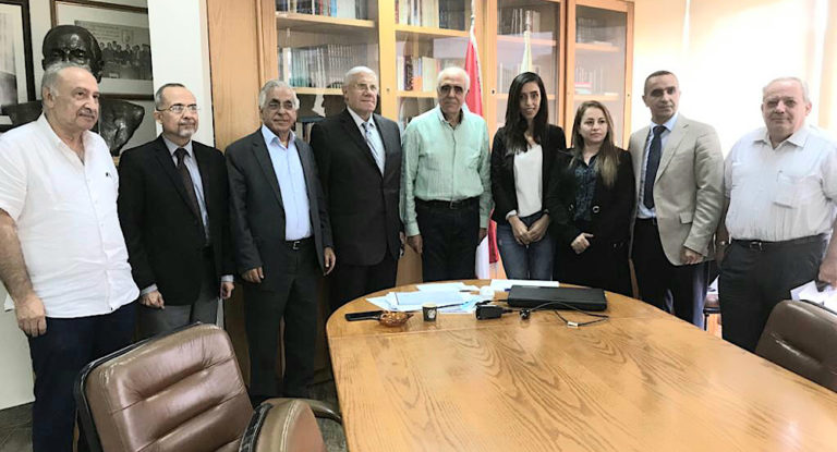 وفد من “ملتقى حوار وعطاء بلا حدود” في  نقابة محرري الصحافة اللبناني