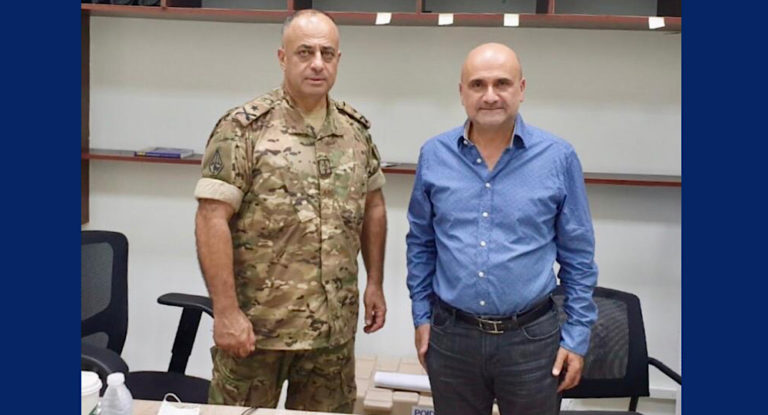 ‎ابي رميا يلتقي الحويك ويطلع منه على أعمال الجيش بمسح الاضرار اللاحقة نتيجة انفجار بيروت