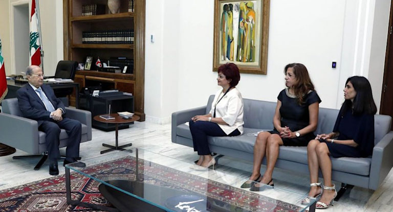 عون: الجسم التمريضي هو في خط الدفاع الأول عن حياة اللبنانيين