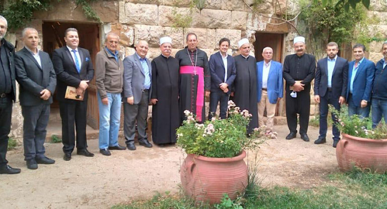 َمكاري يولم على شرف رئيس مؤسسة العرفان والوف المرافق