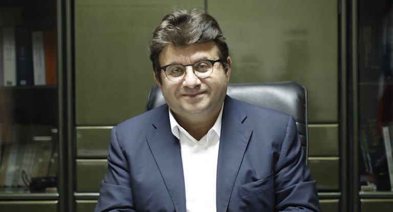 كنعان : الأنوار” مع التوافق وإلاّ فلتحسمْ الديموقراطية…على أبي رميا الإستمرار بالتضحية”