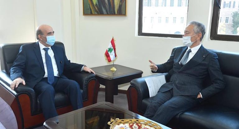 وهبه التقى 5 سفراء وتسلم رسالة تهنئة بالاستقلال من لافروف
