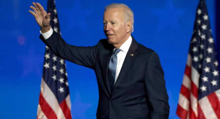 بايدن يكشف عن أولى مهامه في البيت الأبيض