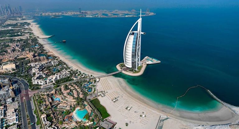 دبي تخفض انبعاثاتها الكربونية بنحو 33% خلال 2020