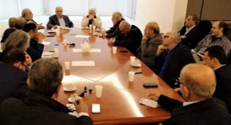 سيدة الجبل – يدعو كلّ القوى السياسية التي تهمّها مصلحة لبنان إلى إجراء مراجعة شاملة لمواقفها السياسية والإجتماع حول عنوان واحد ووحيد لخوض انتخابات رئاسة الجمهورية، وهو عنوان رفع الإحتلال الإيراني عن لبنان