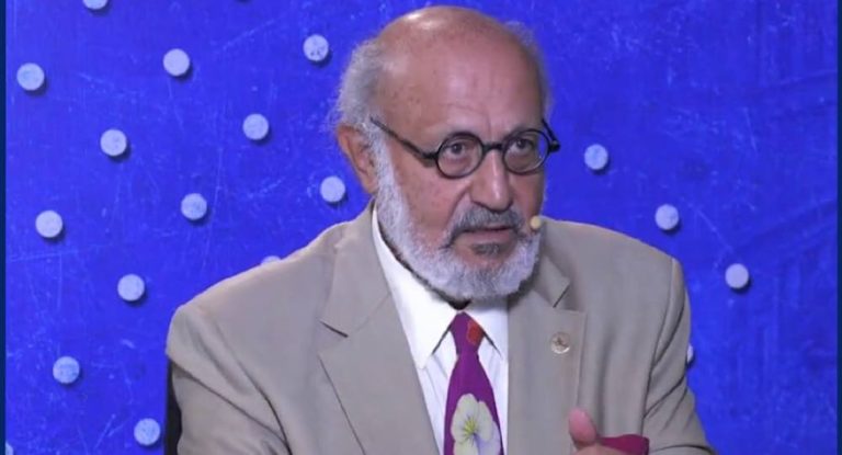 روجيه اده : ‏⁧‫‏ما بقي لكل ⁧‫لبناني‬⁩ لبنانه بالإذن من ⁧‫جبران خليل جبران‬⁩…