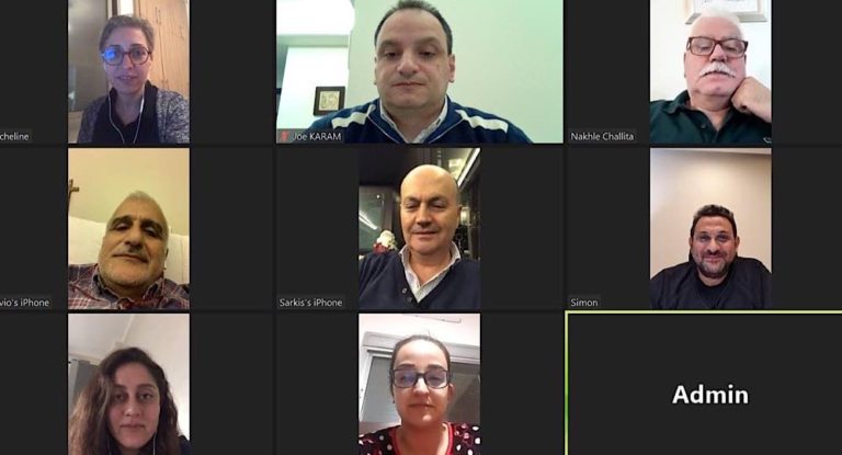 اجتماع لخلية الازمة في بلدية قرطبا عبر تطبيق Zoom