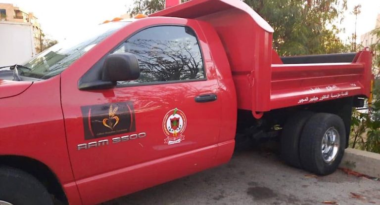 مؤسسة المجبر الإجتماعية تُسلِّم آلية جديدة للدفاع المدني جبيل عربون وفاء مستمر بمناسبة الأعياد