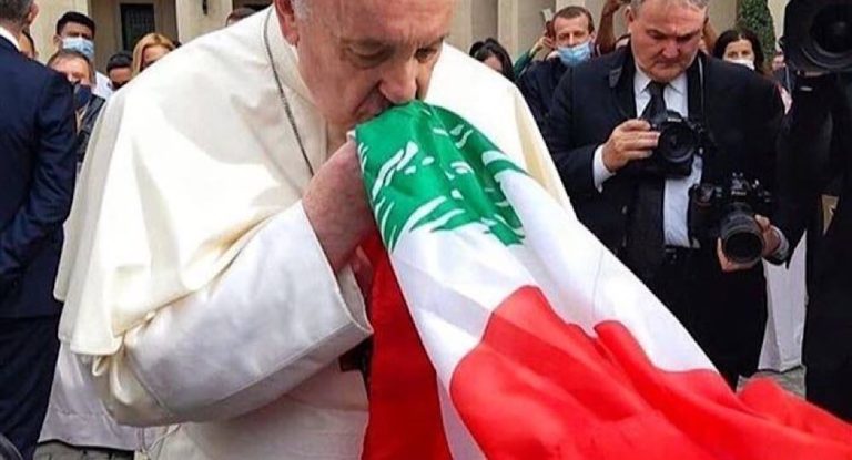 البابا فرنسيس سيجتمع بممثلين عن مسيحيي لبنان “لمناقشة الوضع المقلق في البلاد”