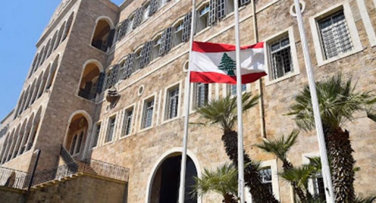 المواقف على حالها…