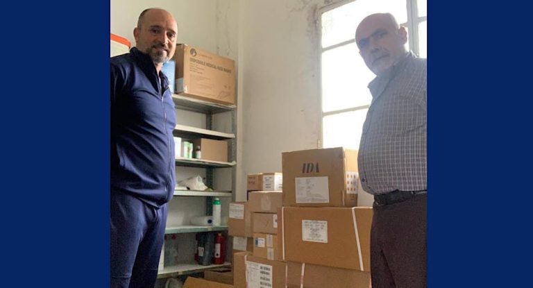 أدوية من وزارة الصحة الى مستوصف نادي حصارات