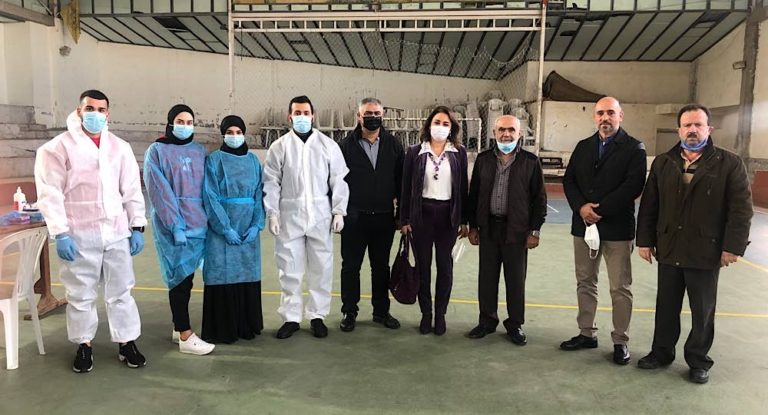 بعد تسجيلها رقما مخيفا بكورونا… الصحة تجري pcr لابناء ومقيمي حصارات