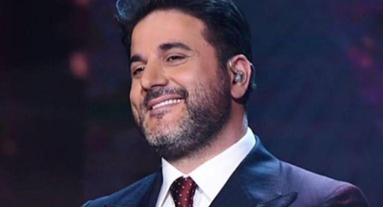 ملحم زين للسياسيين: اقسم بالله  بلا دم