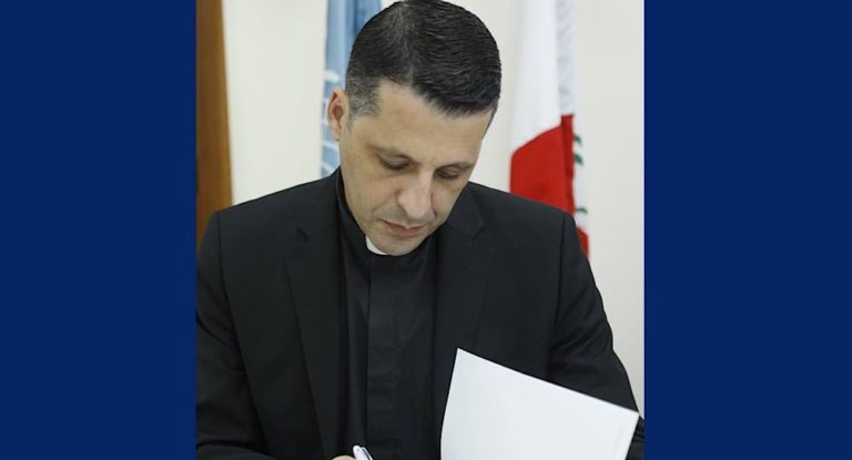 مجامع وسينودسات وحبرٌ على ورق!