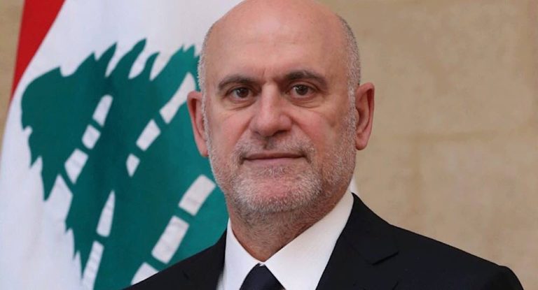 ‎فنيانوس لن يحضر جلسة الاستماع الخميس!