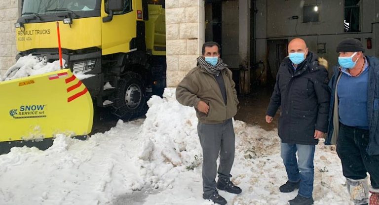 ابي رميا  في زيارة لمركز جرف الثلوج في اهمج