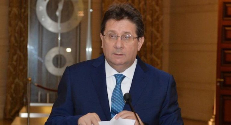 اللجان المشتركة تقر قرض البنك الدولي مبدئياً واقتراحه لرفع سقف قروض الاسكان  كنعان: قواعد البيانات تعتريها ثغرات وسيعاد تكوينها لتحديد المستفيدين  ووفرّنا 10 مليون دولار من المشتريات والاستشارات لصالح الناس