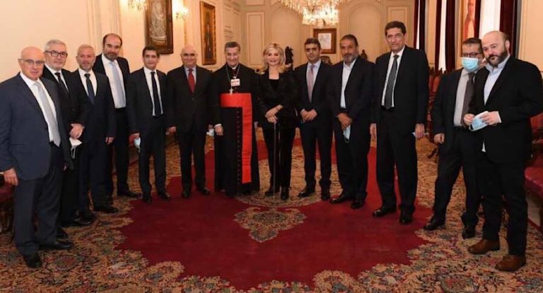 وفد قواتي في بكركي داعما: مَن يهاجمون الراعي وافقوا على اعلان بعبدا