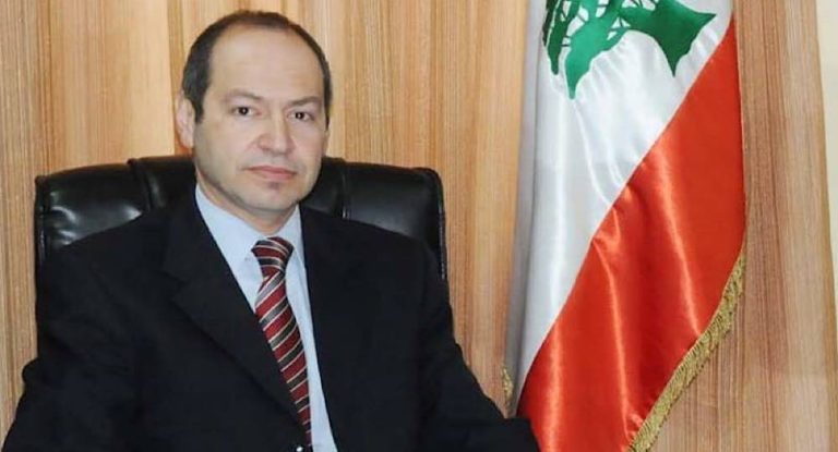 تعميم للمدير العام للتربية عن استمارات تلقي لقاح كورونا