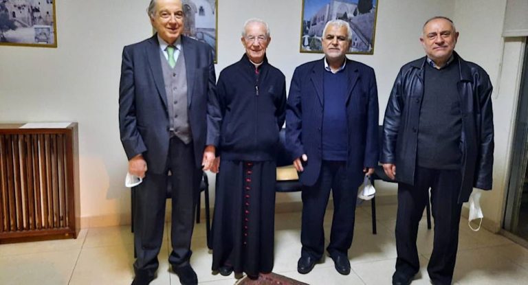 لقاء جمع حزب الله والبطريركية المارونية … فماذا في تفاصيل اللقاء؟