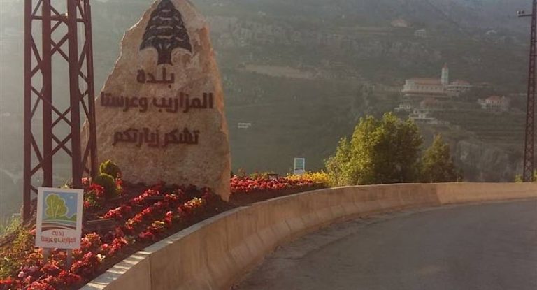 بلدية المزاريب وعرستا تشجع ابنائها على التسجيل لتلقي القاح ضد كورونا