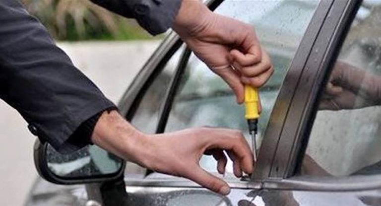 سرقة السيارات تابع… “الحرامية” يسرحون ويمرحون