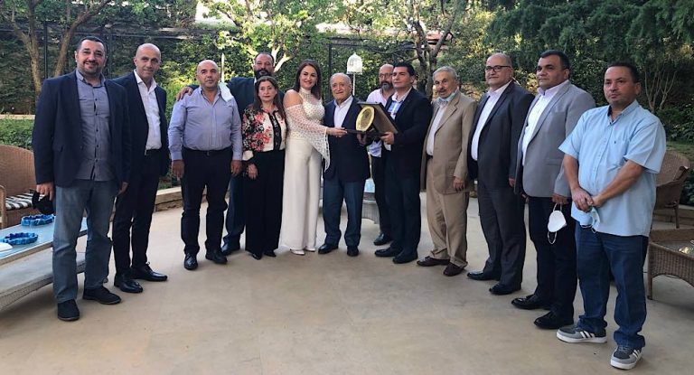 رابطة مختاري قضاء جبيل تكرّم الدكتور فرنسوا باسيل….باسيل : لا دين لنا الا الوطن