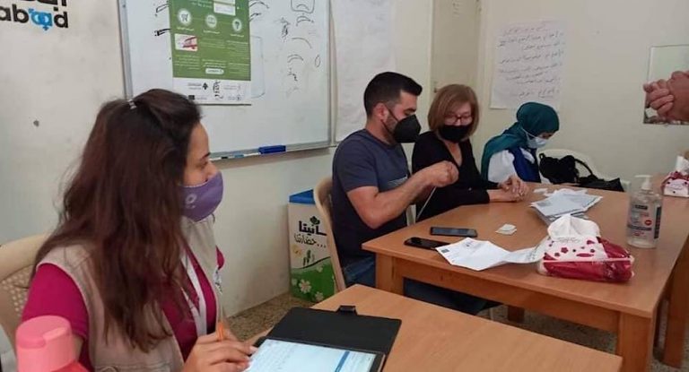 بطاقات تغذية للمستفيدين من بطاقة “حياة” في نطاق جبيل