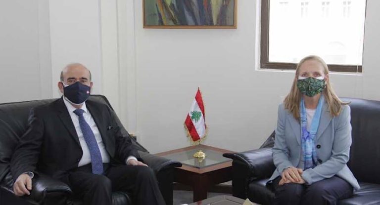 وهبه يلتقي سفراء كندا واليونان والمغرب