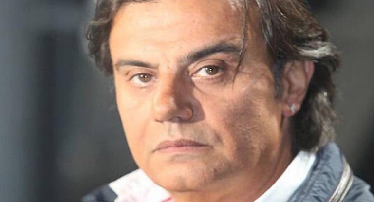 بالفيديو- الملحّن سمير صفير ينجو بأعجوبة من جراء تعرّضه لحادث خطير في مصر!