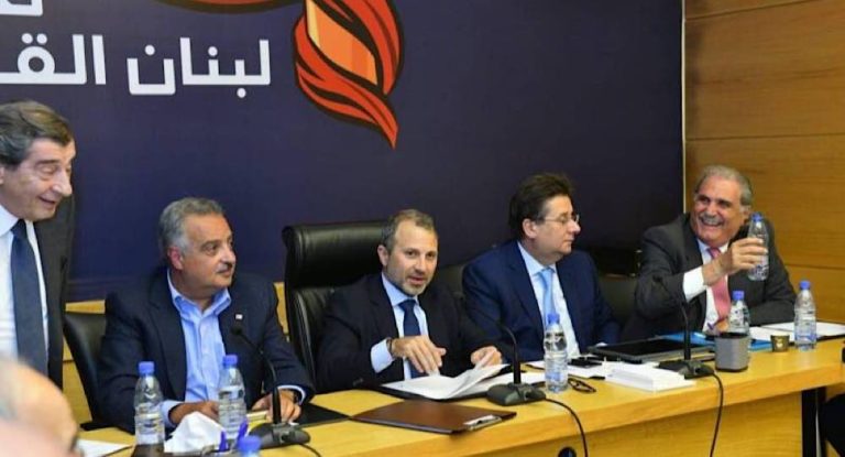 لبنان القوي ” يطلب من الفرزلي الاستقالة”