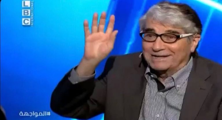 “أبو سليم” في العناية المشددة… وهذا ما كشفه نقيب الممثلين عن حالته الصحية