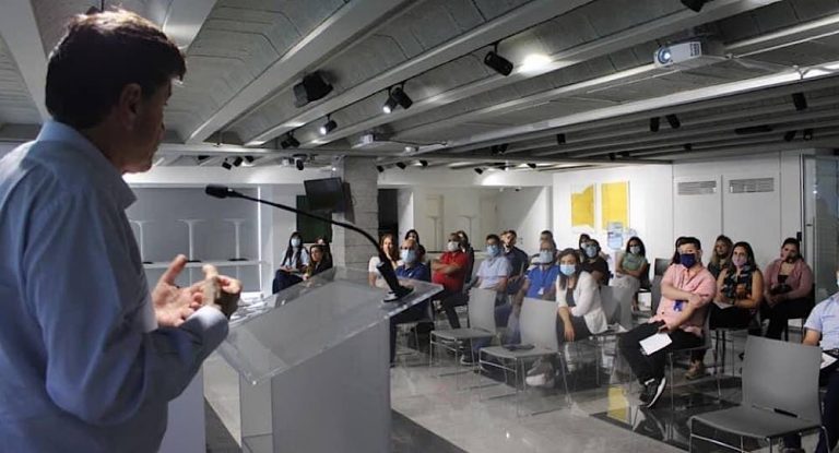 الدكتور طوني ميشال عيسى : أب بي تي صامدة…