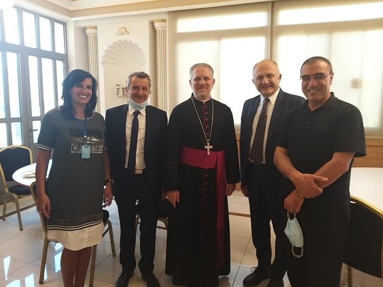 خلوة للكاريتاس بحضور  مطران أبرشية جبيل ميشال عون