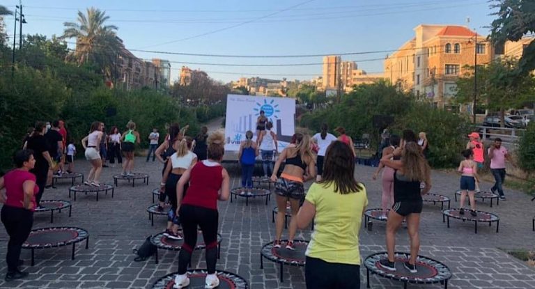 بلدية جبيل تنظّم نشاطاً رياضياً  عند الشارع الروماني