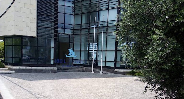 خاص-مماطلة رئيس اتحاد بلديات جبيل تثير الجدل: هل يخاطر مرتينوس بطموحاته البلدية؟